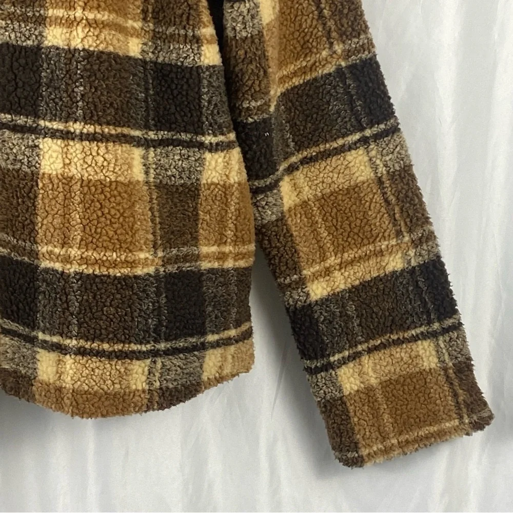 Have Women’s Plaid Teddy Jacket Size Large - Picture 5 of 16